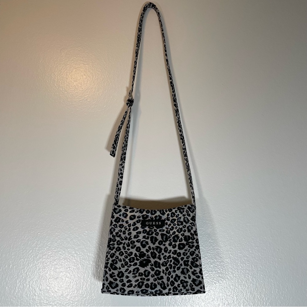 Small Y2K Style Guess Crossbody Purse Leopard